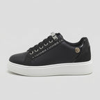 CAFèNOIR Skate Black Patent, vista laterale